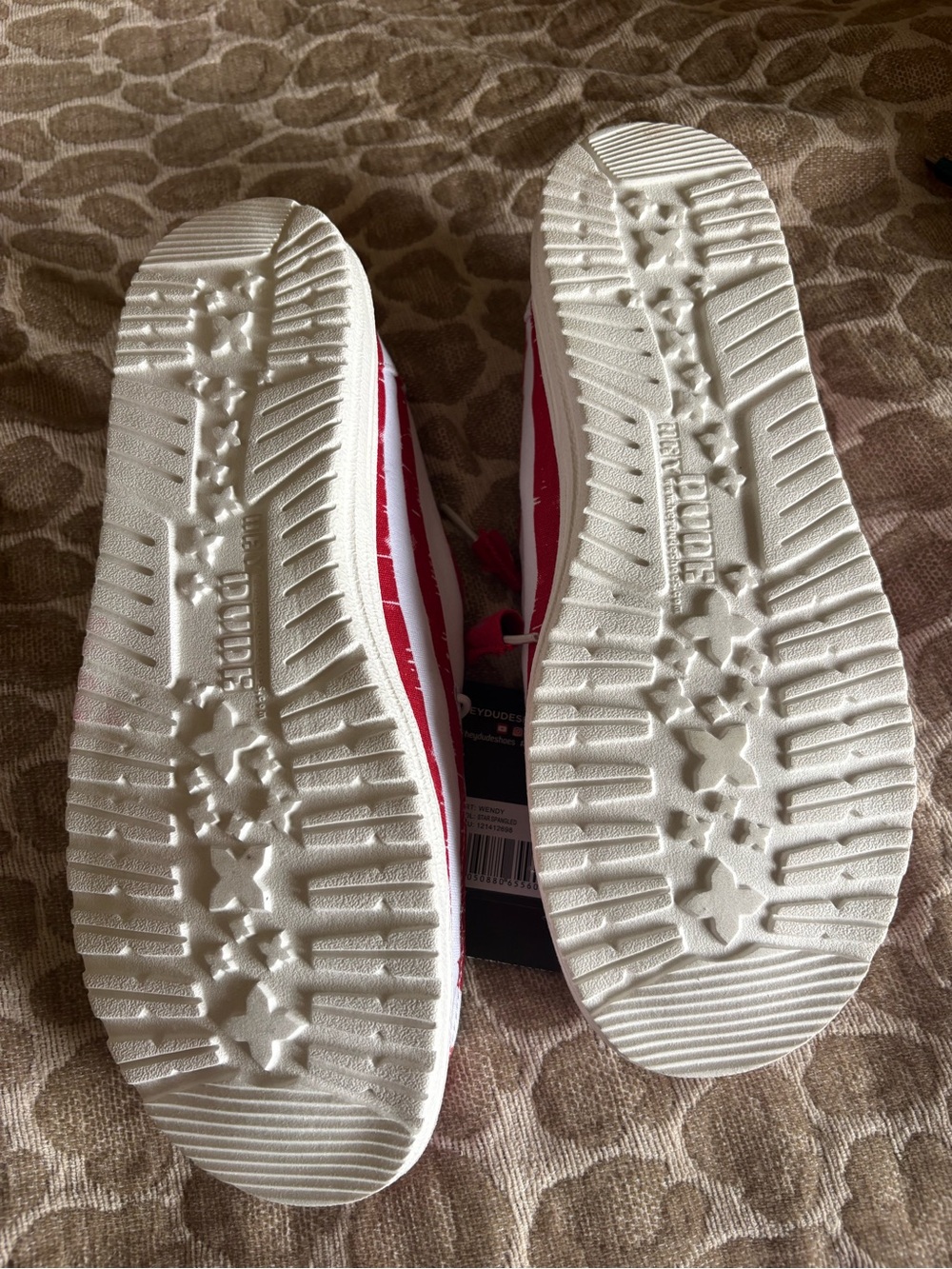 HEY DUDE Wendy Star Spangled shoes. size 11 women’s - Picture 2 of 6